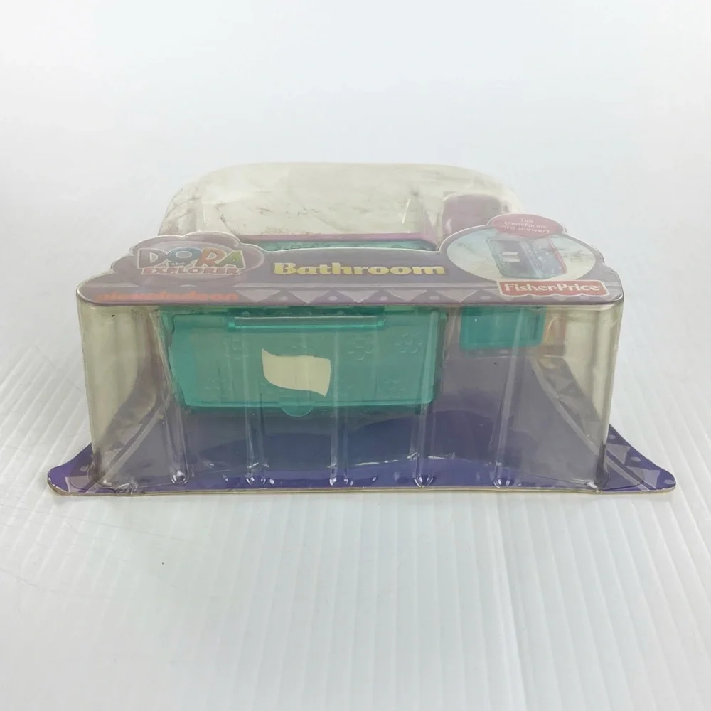 Fisher Price Dora the Explorer Bathroom Doll Building Play Set